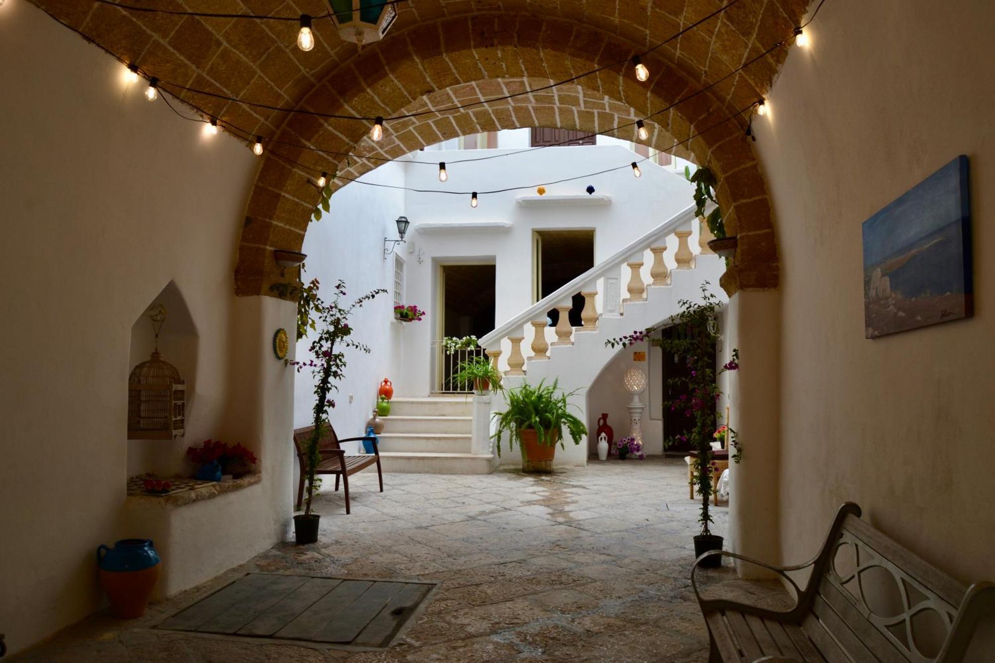 Kallistos Suites & Apartments Gallipoli Kültér fotó
