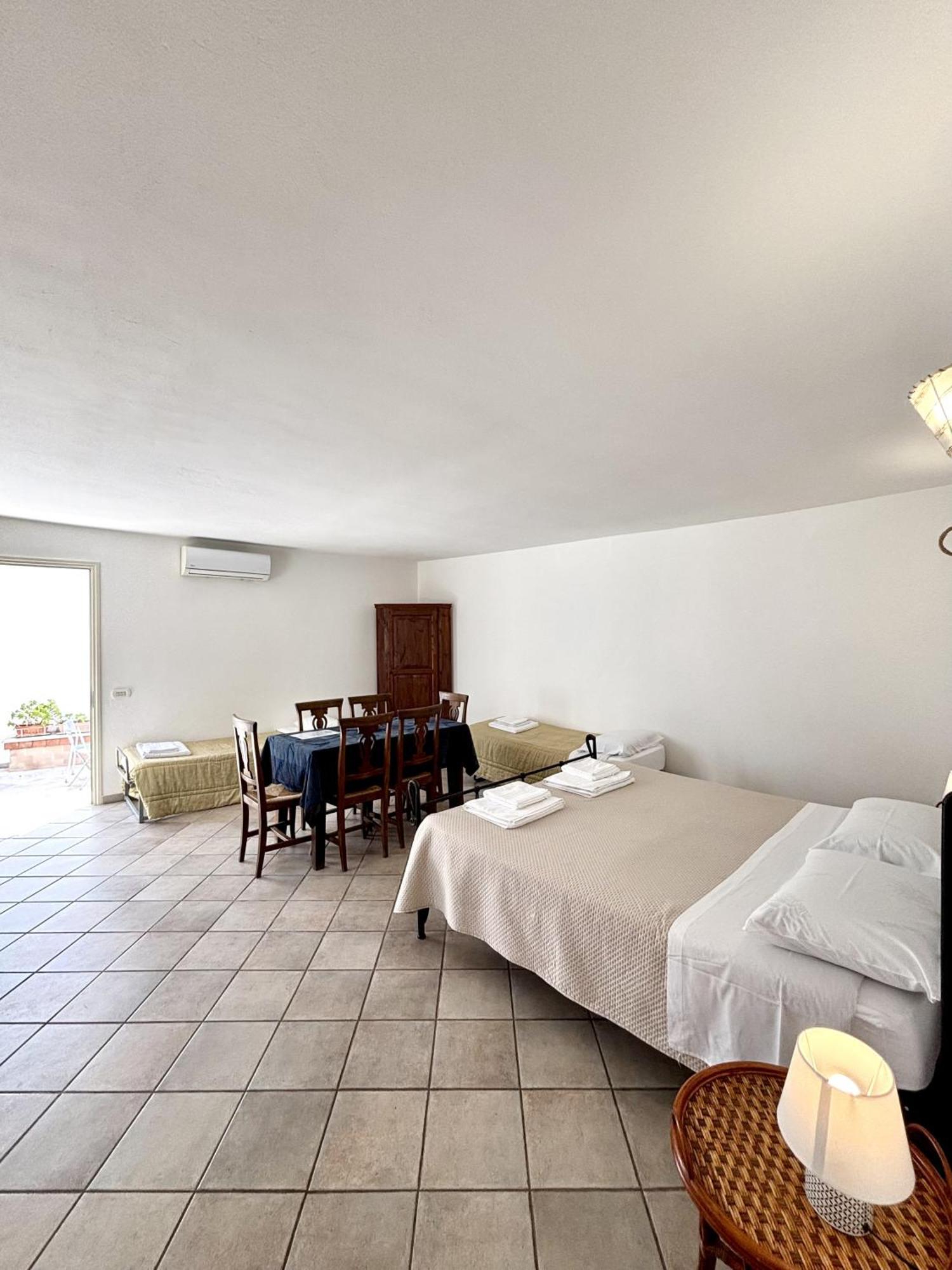 Kallistos Suites & Apartments Gallipoli Kültér fotó