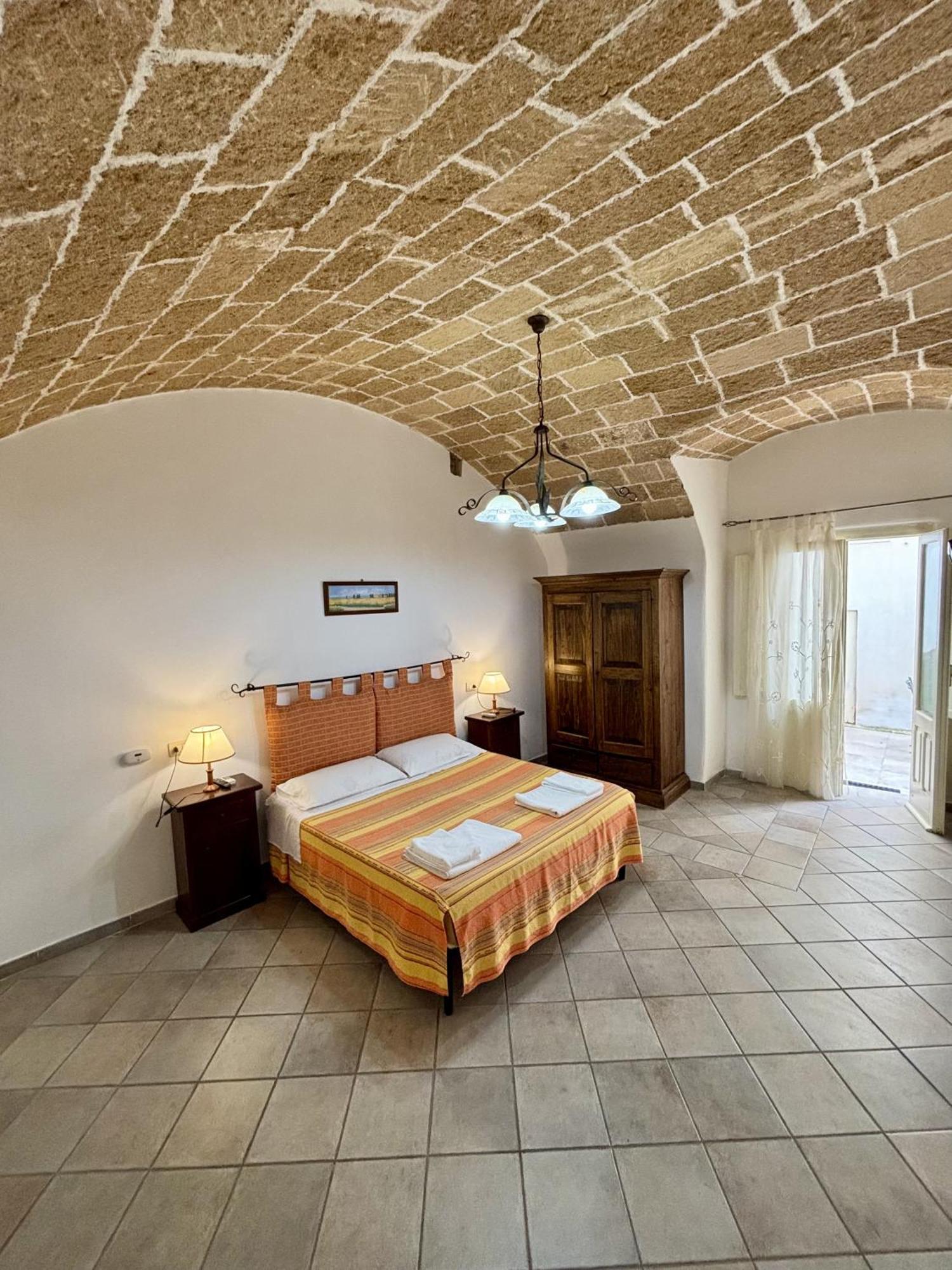 Kallistos Suites & Apartments Gallipoli Kültér fotó